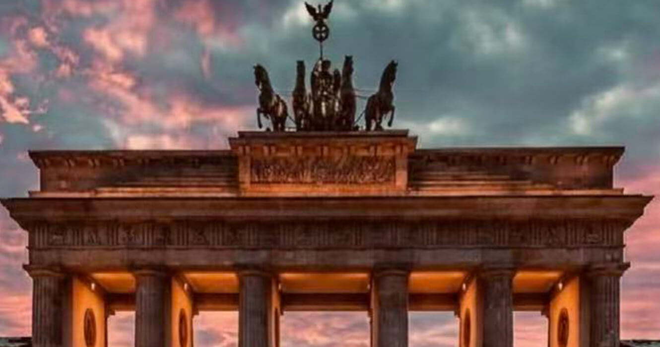 The Weimar “Golden Era” Prosperity Built on Fragile Foundations